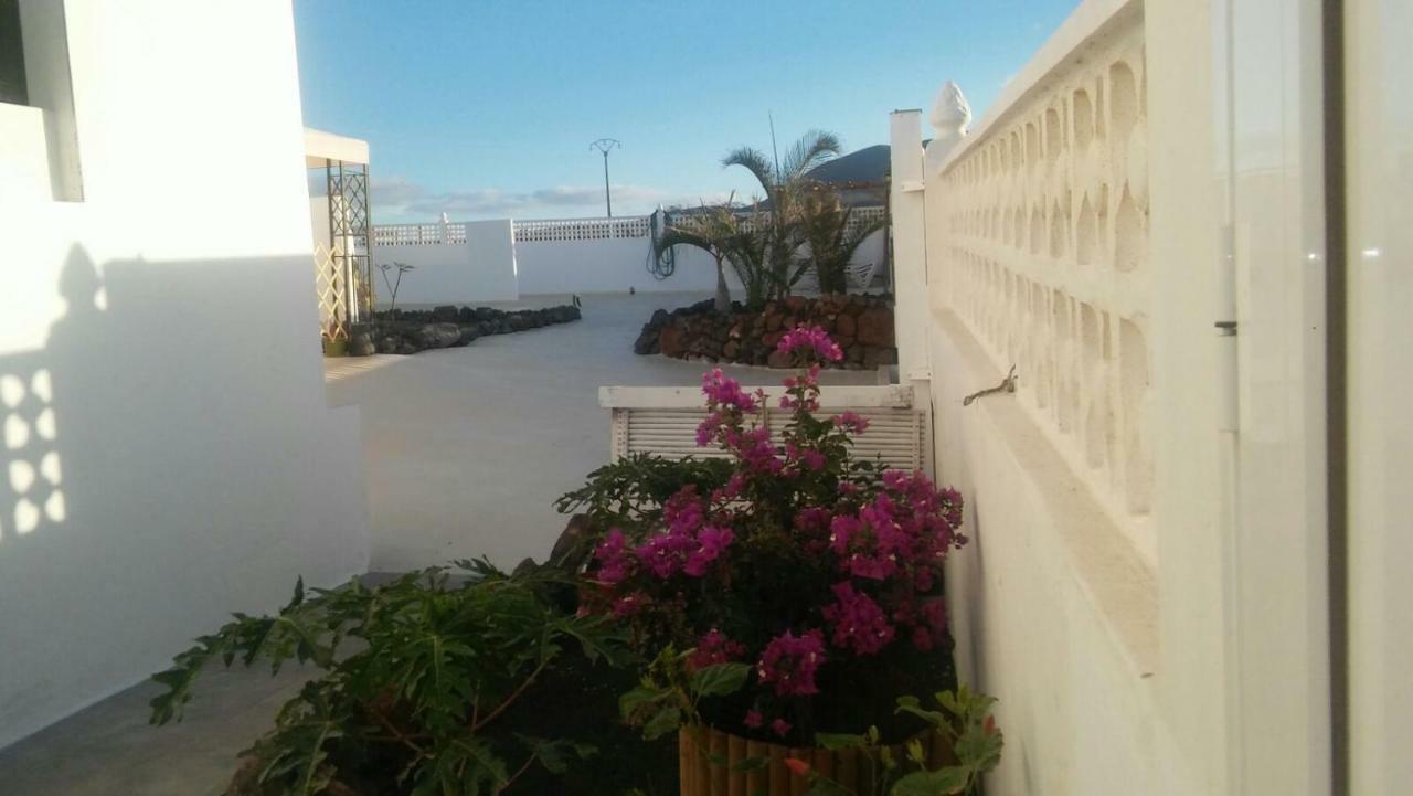 Appartement Alma En El Mar à Tinajo Extérieur photo
